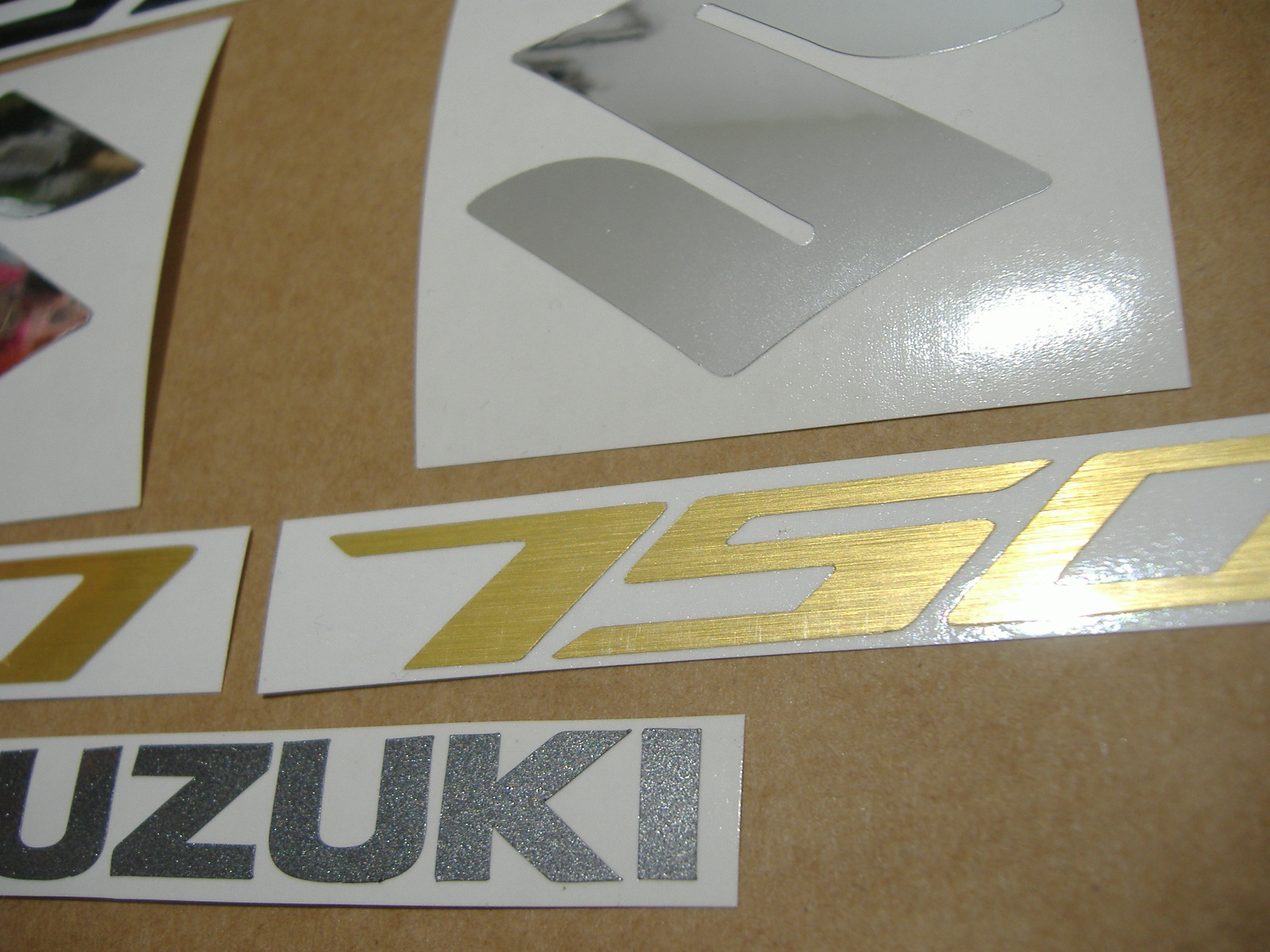GSR 750 2012 decals stickers graphics kit set logo 2013 GSR750 adhesives labels