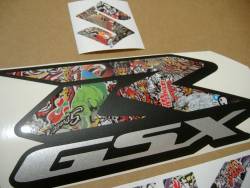 Suzuki GSX-R 750 graffiti customized decals logo