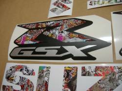 Suzuki GSXR 750 stickerbomb custom decals