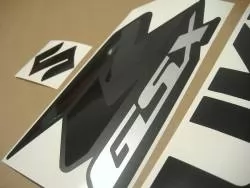 Suzuki Gixxer 750 stealth black decal set