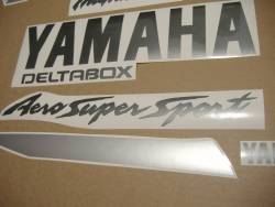 Yamaha Thundercat 1999 black logo graphics