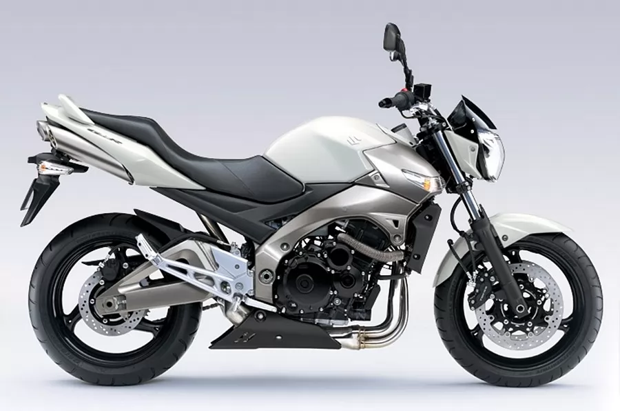 Suzuki GSX600 2008 K8 baby B-king white decals