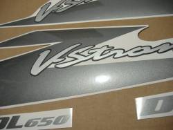 Suzuki DL 650 V-strom 2005 black labels emblems