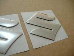 Suzuki 3D plastic gas tank decals emblems set