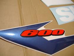 Suzuki 600 2004 white complete sticker kit