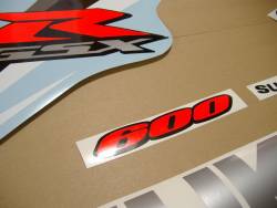 Suzuki GSXR 600 K7 red stickers