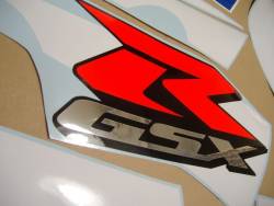 Suzuki GSX-R 750 2002 white blue graphics set