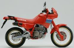 Honda Dominator NX 650 1990 red restoration adhesives