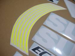 Suzuki GSXR 750 MotoGP ecstar racing team wheel stripes