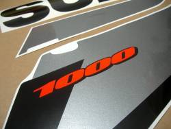 Suzuki GSX-R 1000 2003 silver grey stickers