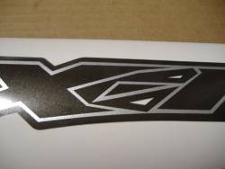 Kawasaki ZX-12R 2004 Ninja red labels graphics