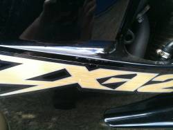 Kawasaki ZX-12R 2005 Ninja black gold decals kit