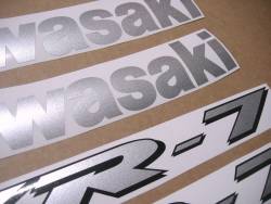 Kawasaki ZR-750 2000 full replacement decals kit