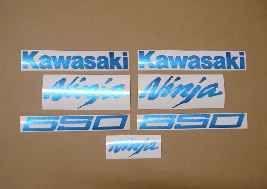 Kawasaki 650 Ninja custom metallic blue stickers