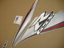 Suzuki gsxr 750 2010 k9 white silver full graphics kit