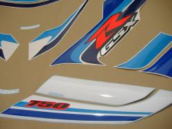 Suzuki GSX-R 750 K5 anniversary logo graphics