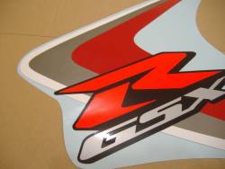 Suzuki GSX-R 600 K6 red logo graphics