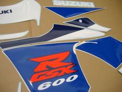 Suzuki GSXR 600 1998 SRAD blue labels 