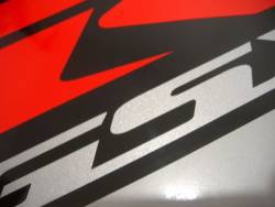 Suzuki GSX-R 750 2004 black decals kit 