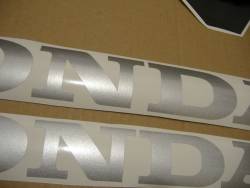 Honda 600RR 2005 silver logo graphics