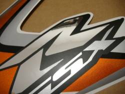 Suzuki GSXR 600 2008 orange decals