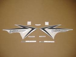 Suzuki DL 650 K9 grey labels graphics