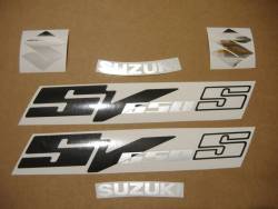 Suzuki 650S 2005 red labels graphics