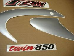 Yamaha TDM 850 1999 4TX gold decals