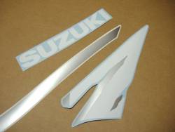 Suzuki GSXR 750 1995 white stickers